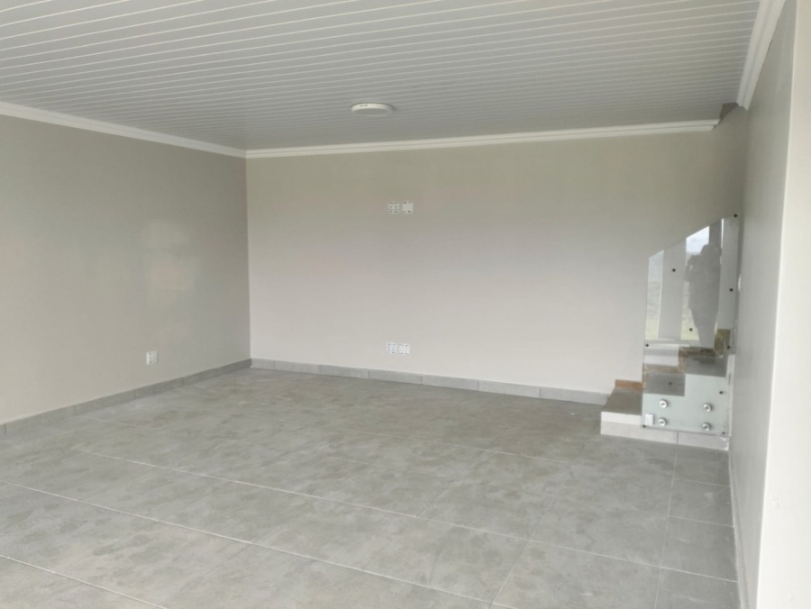 3 Bedroom Property for Sale in Avonddans Western Cape